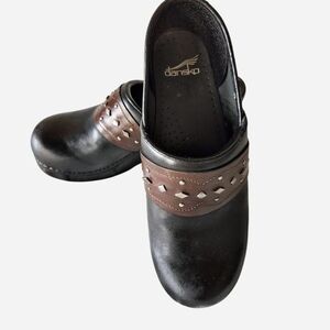 Dansko Women’s Pavan Clog